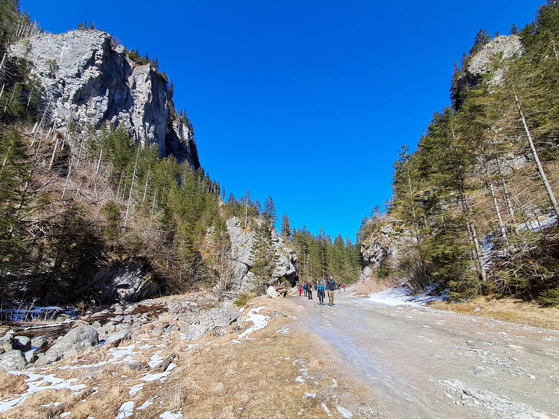 Brama Niżna, Tatry