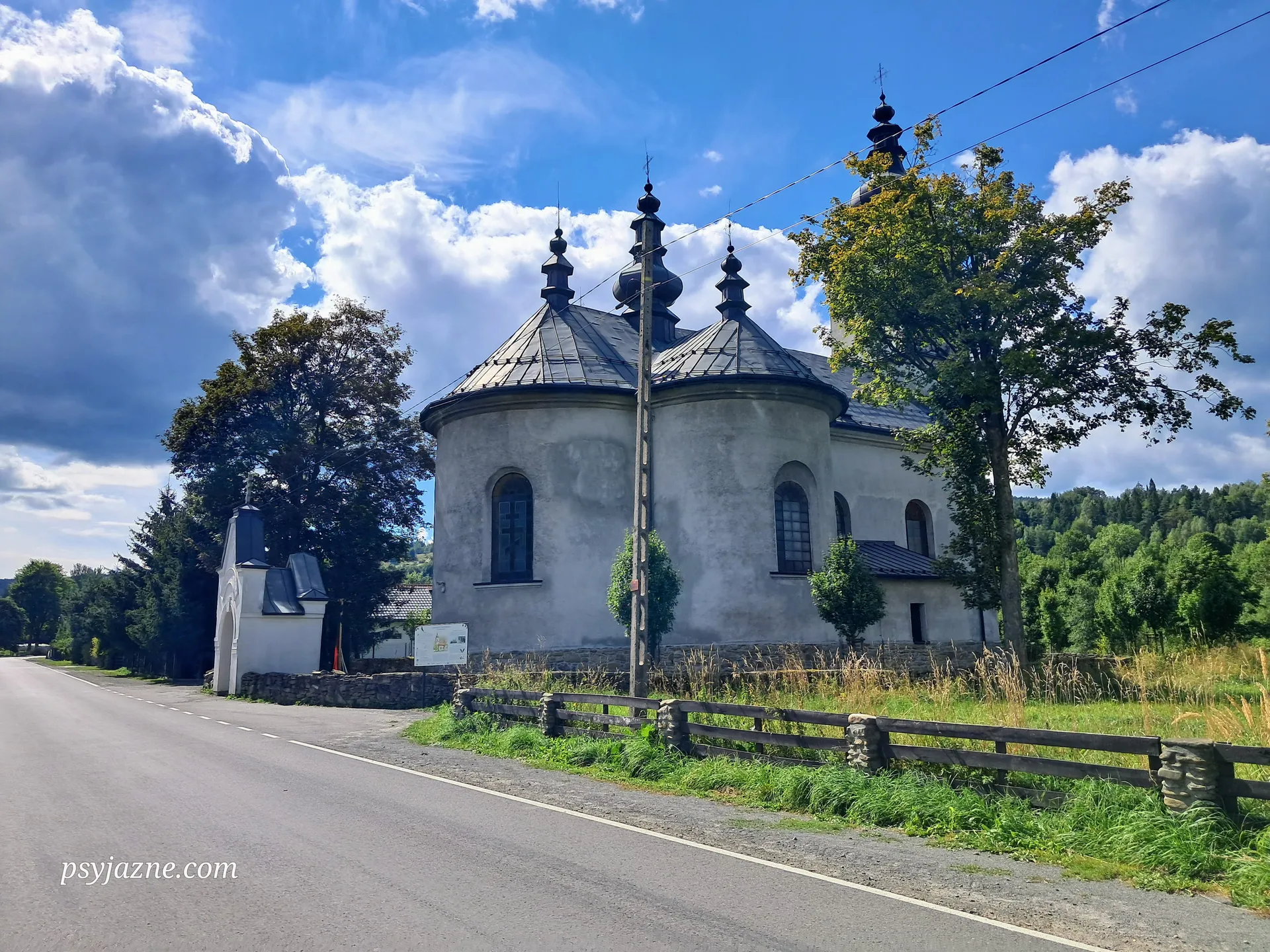 Dawna cerkiew w Izbach