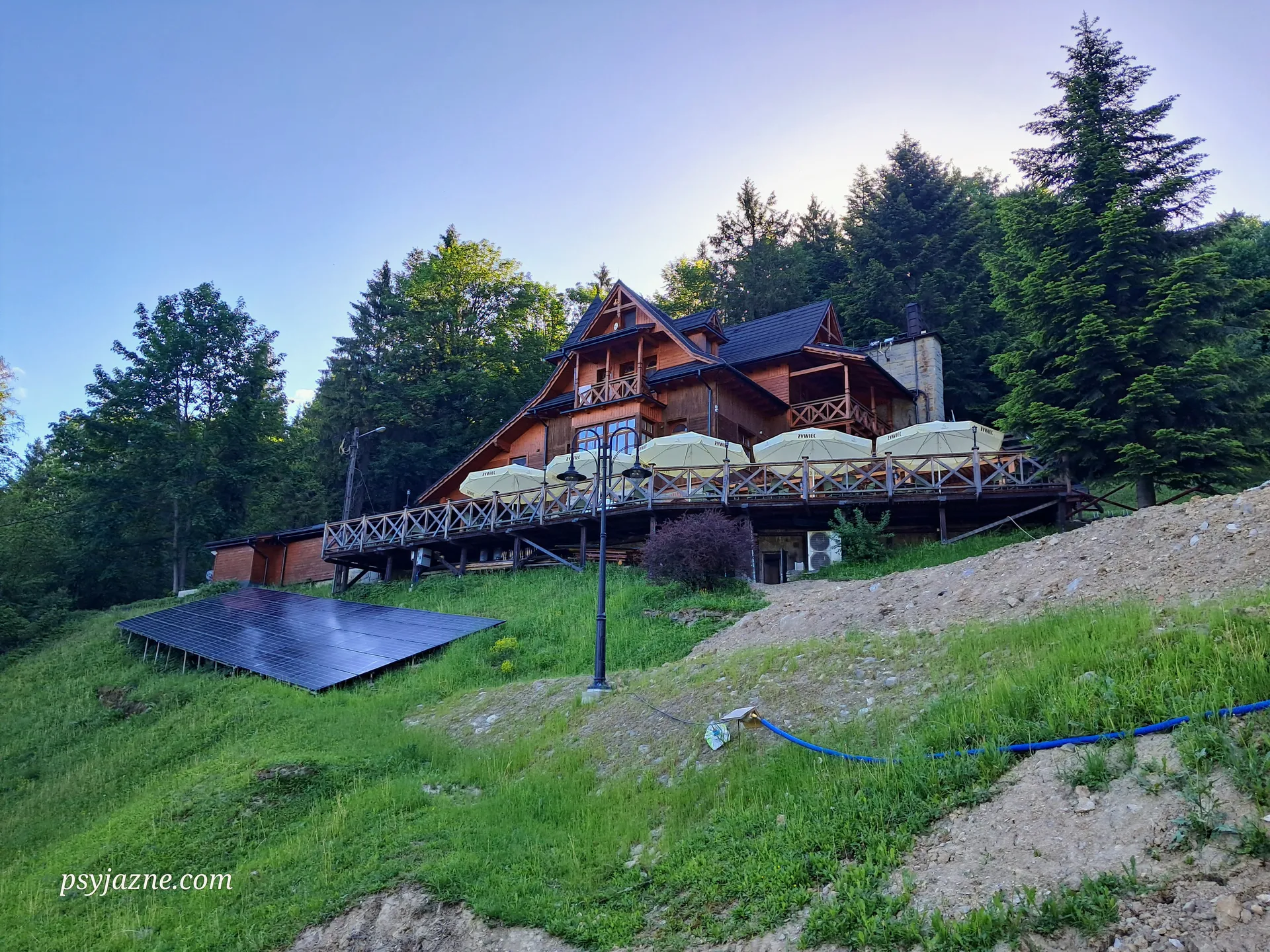 Schronisko PTTK Orlica, Szczawnica