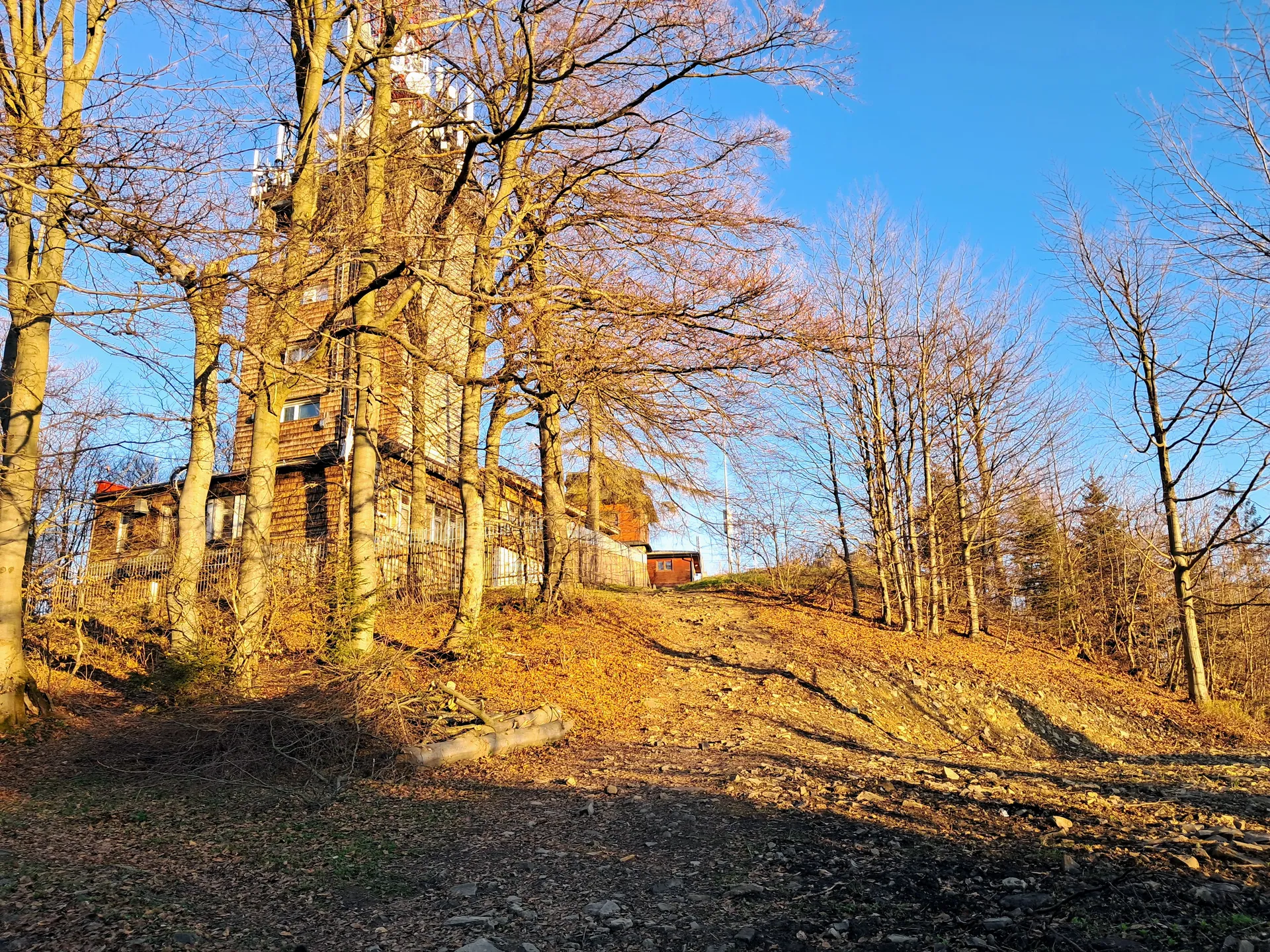 Schronisko PPTK na Luboniu Wielkim