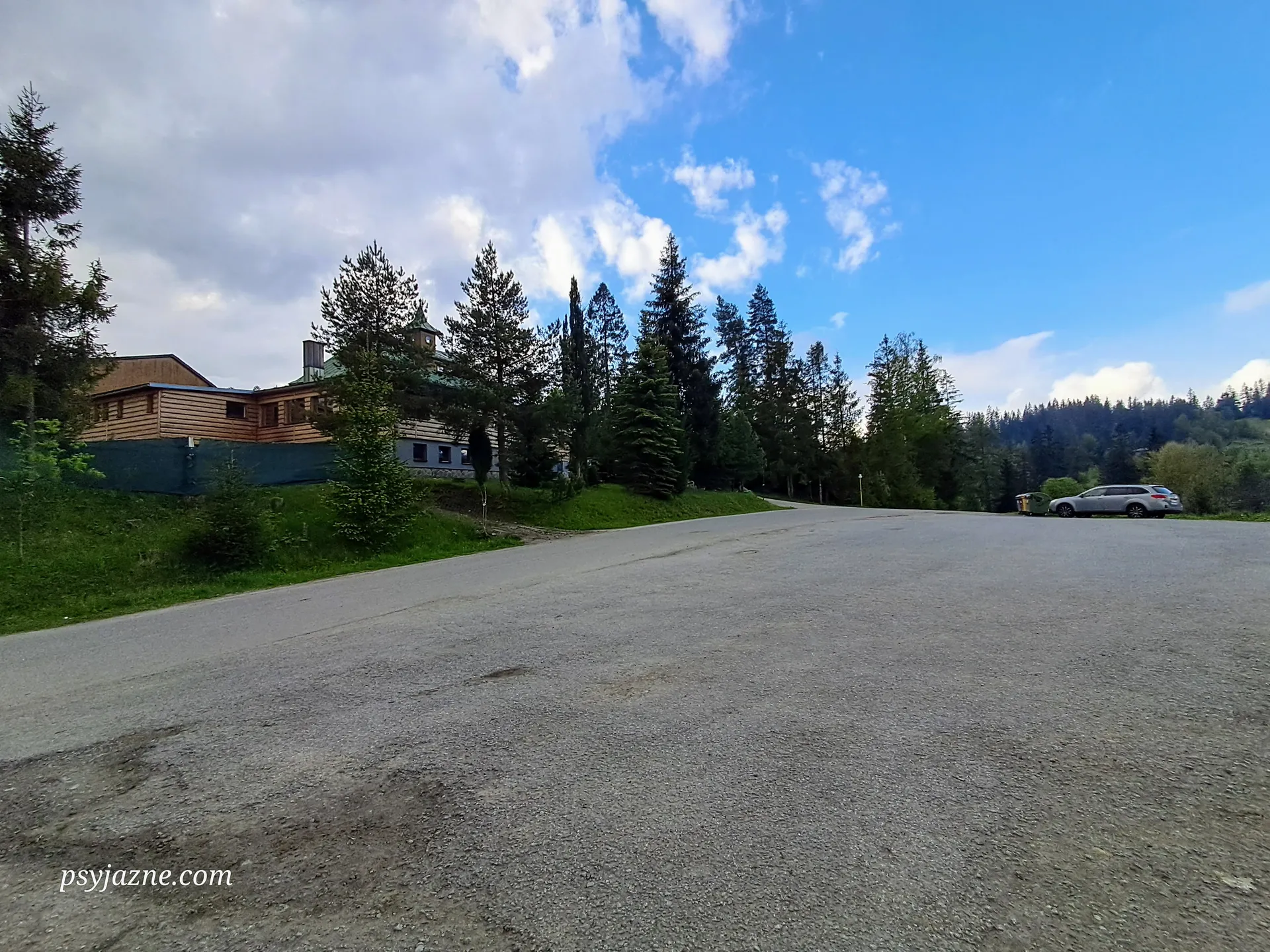 Slana Voda parking