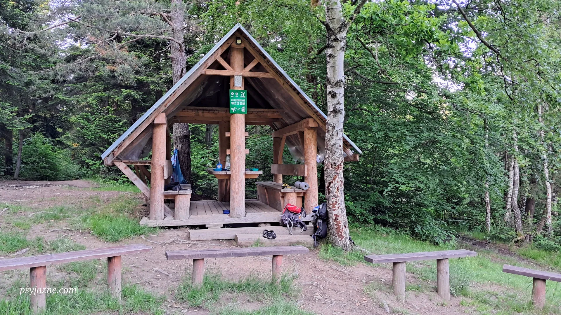 Wiata turystyczna pod Babicą